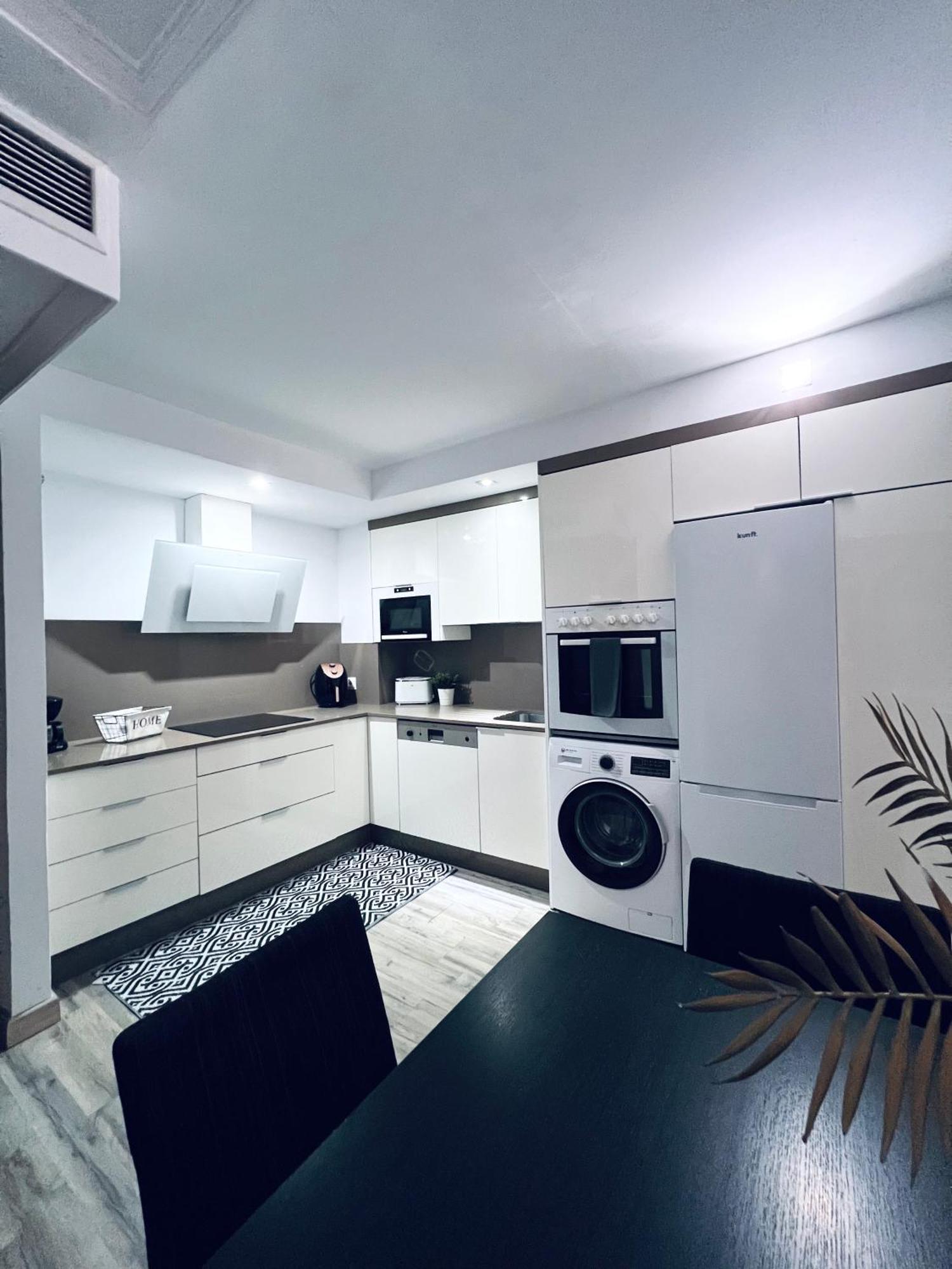 Torrequebrada Casino Apartment Benalmadena Luaran gambar